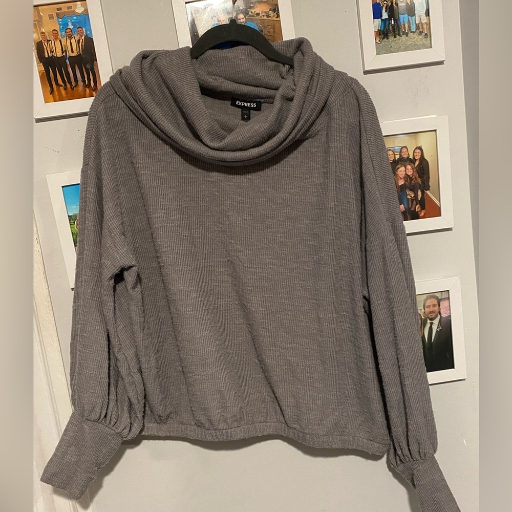 EXPRESS GREY BALLOON SLEEVE TURTLENECK